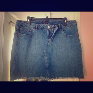 Torrid Jean skirt with frayed bottom